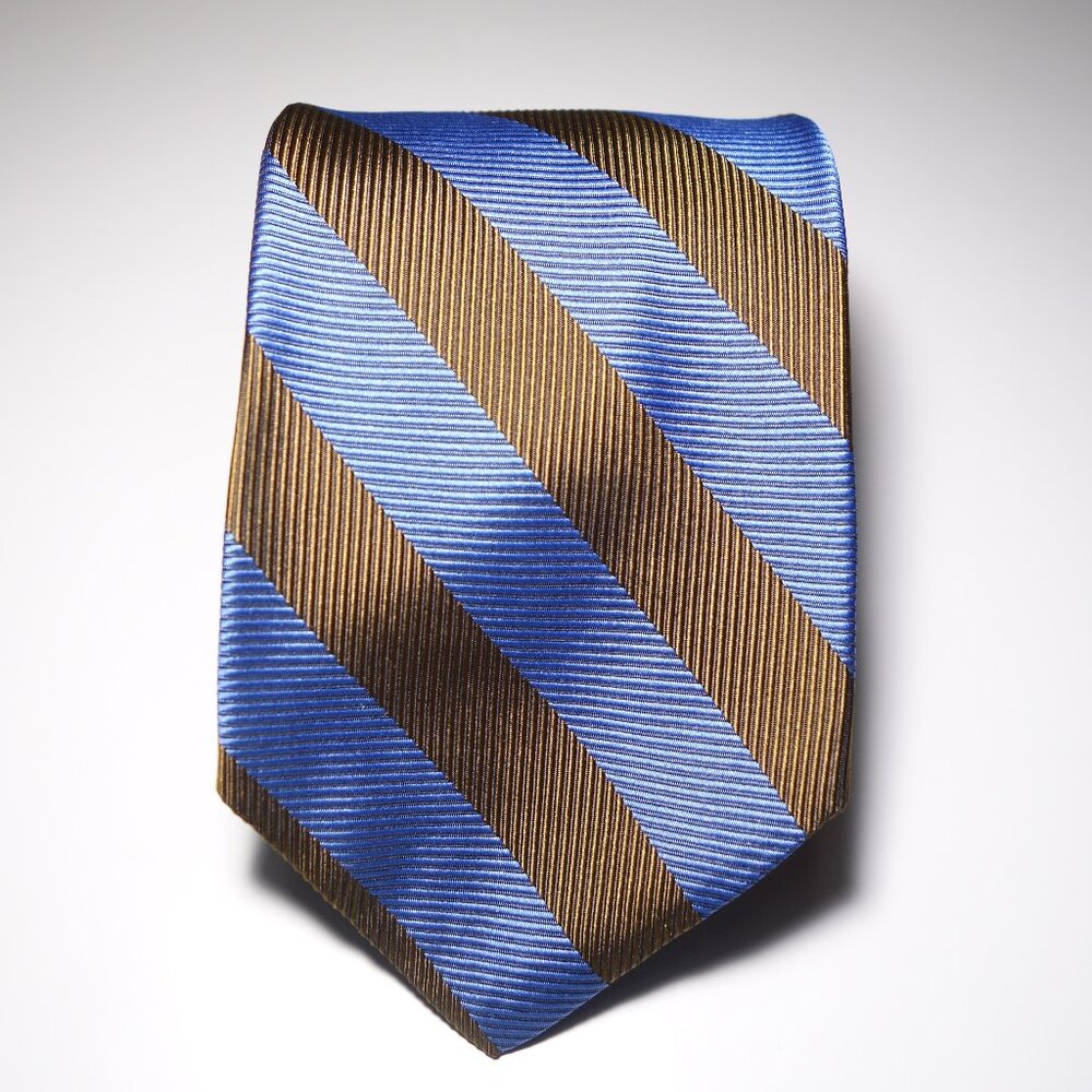 Vintage Christian Dior Blue Stripe Pattern 100% Silk Tie